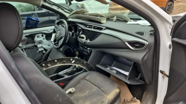 Buick AWD 2023 – Wholesale Used SUV Export to Europe & South Africa - Image 7