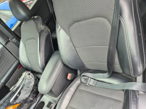 Ford Escape  – Wholesale SUV for Mechanics & Export | Global World Trading - Image 10