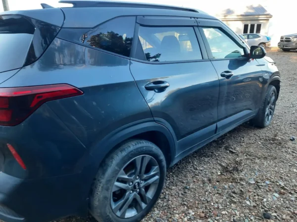 Kia Seltos EX AWD 2022 – Pre-Owned SUV | Global World Trading - Image 3