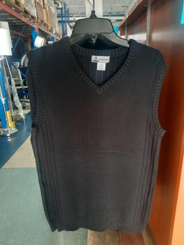 Wholesale Winter Clothing Stock – Sold by the Kilo | Second-Hand & Thrift - Image 40
