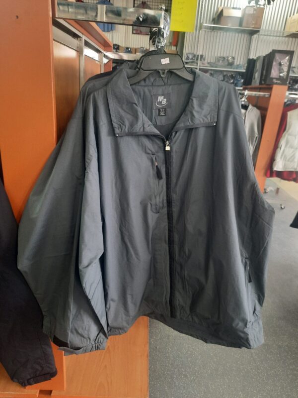 Wholesale Winter Clothing Stock – Sold by the Kilo | Second-Hand & Thrift - Image 44