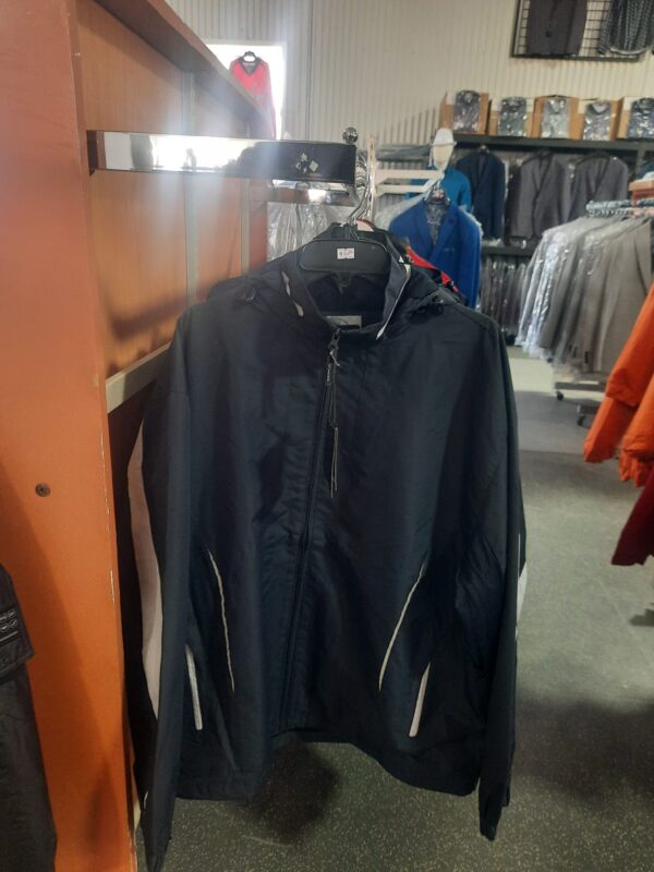 Wholesale Winter Clothing Stock – Sold by the Kilo | Second-Hand & Thrift - Image 39