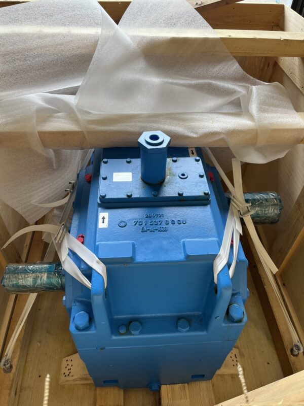 Flender H1SH 9 industrial gearbox – front view