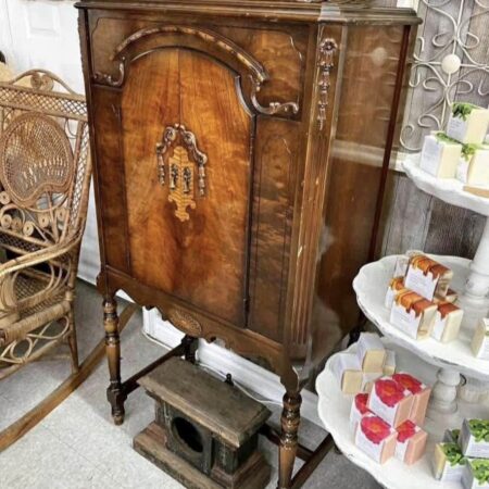 Vintage solid wood radio cabinet – classic home furniture